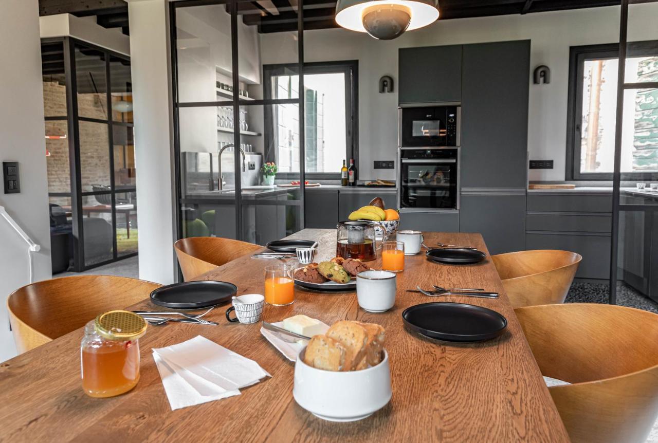 Ca' Delle Carrozze Stylish 2 Bedroom Loft-style Apartament Wenecja