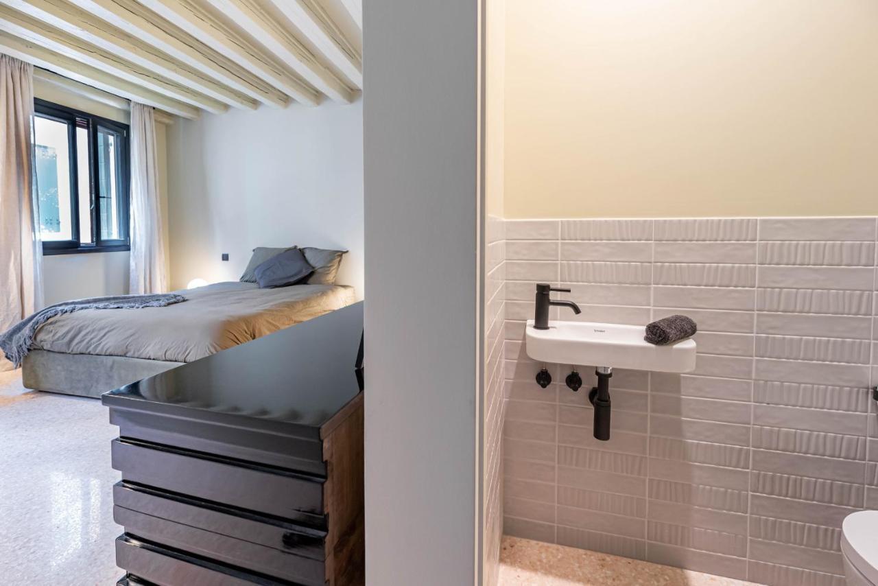 Ca' Delle Carrozze Stylish 2 Bedroom Loft-style Apartament