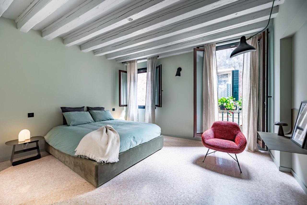 Apartament Ca' Delle Carrozze Stylish 2 Bedroom Loft-style Wenecja